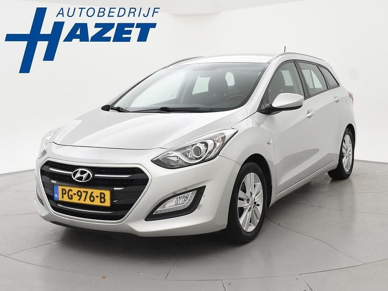 Grijs Occasion 2016 Hyundai i30 Edition+ Stationwagen | € 7.900 (Eerlijke prijs) - Afbeelding 1/4