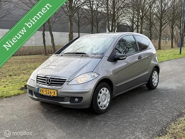 Grijs Occasion 2006 Mercedes A150 Classic MPV | € 2.199 (Eerlijke prijs) - Afbeelding 1/4
