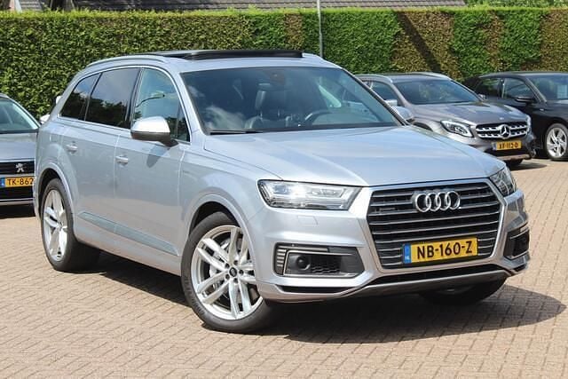 Grijs (metallic) Gebruikt 2016 Audi Q7 Sport SUV | € 28.999 (Super prijs) - Afbeelding 1/4