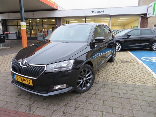 Zwart (metallic) Occasion 2019 Skoda Fabia Business Line Hatchback | € 13.250 (Goede deal) - Afbeelding 1/4