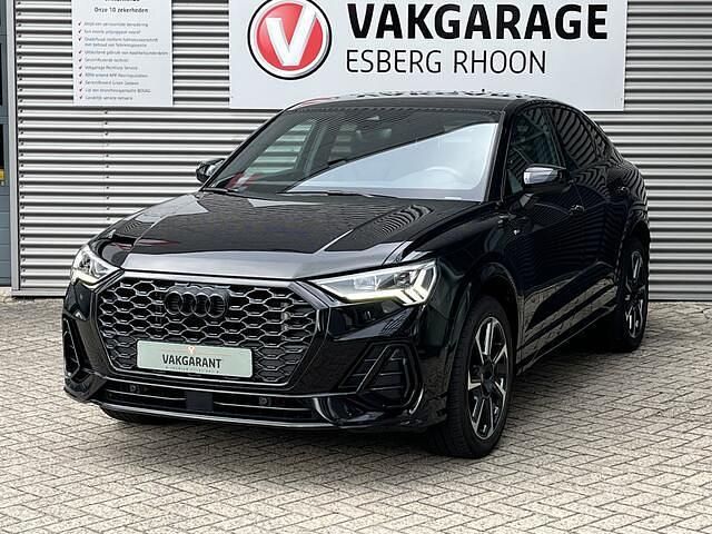 Zwart Gebruikt 2021 Audi Q3 Sportback S-Line SUV | € 36.950 (Goede deal) - Afbeelding 1/4