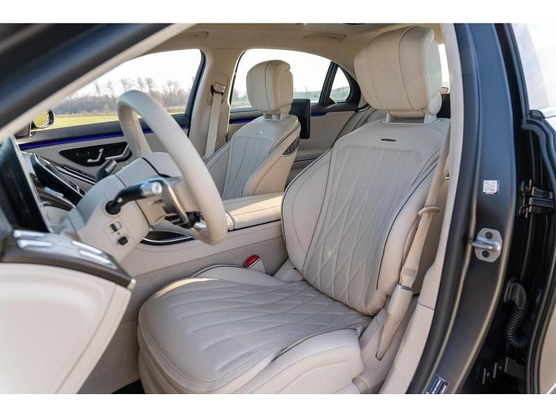 Occasion Mercedes S63 AMG AMG 804 PK (591 kW) 2025 Grijs Sedan