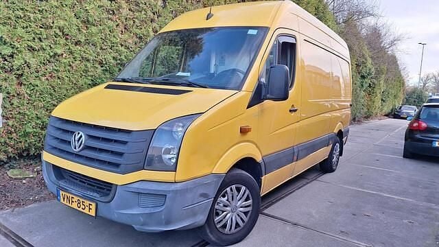 Geel Occasion 2016 VW Crafter Van | € 6.900 (Iets duurder) - Afbeelding 1/4