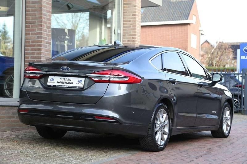 Occasion Ford Mondeo Titanium 141 PK (103 kW) 2021 Grijs (metallic) Sedan