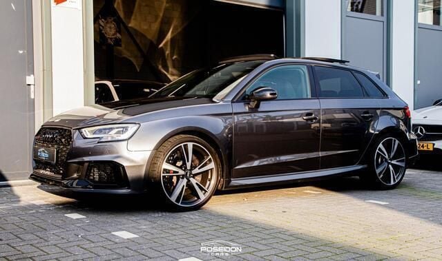 Occasion Audi RS3 Sportback Comfort 400 PK (294 kW) 2020 Grijs Hatchback