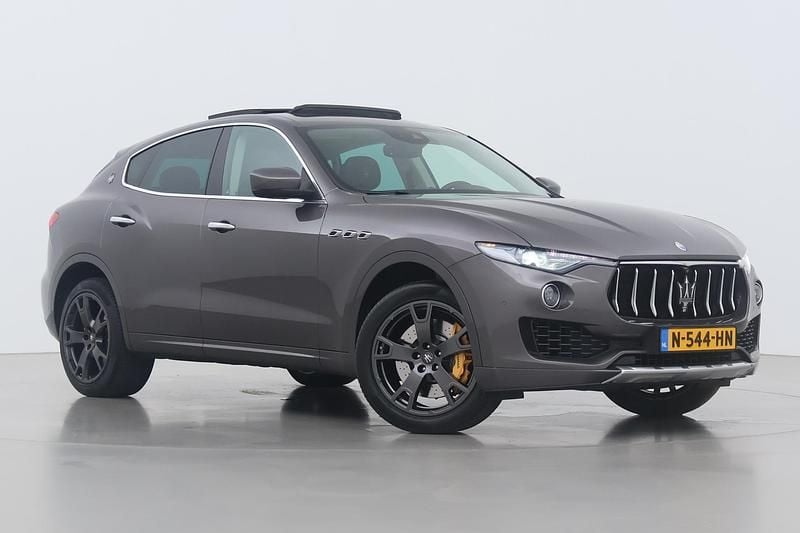 Grijs Gebruikt 2017 Maserati Levante GranLusso SUV | € 29.900 (Super prijs) - Afbeelding 1/1