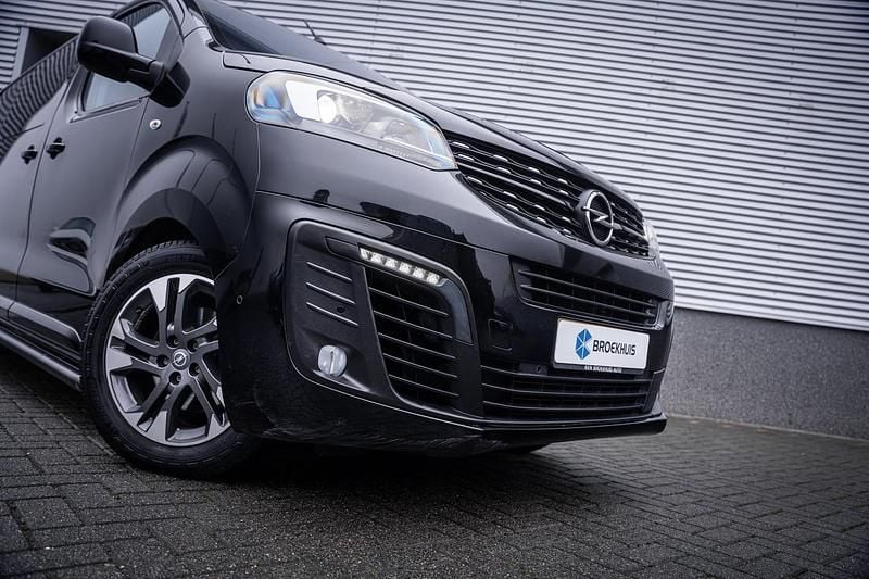 Occasion Opel Vivaro Innovation 2019 Zwart MPV