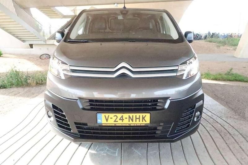 Occasion Citroën Jumpy 100 kW (136 PK) 2021 Grijs MPV