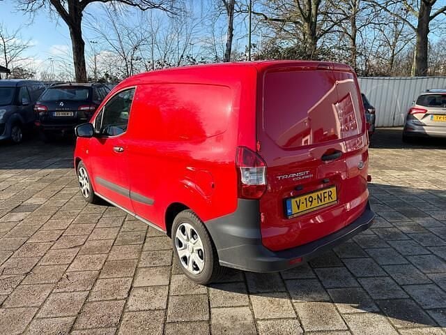 Rood Occasion 2022 Ford Transit Trend Van | € 11.500 (Super prijs) - Afbeelding 1/3