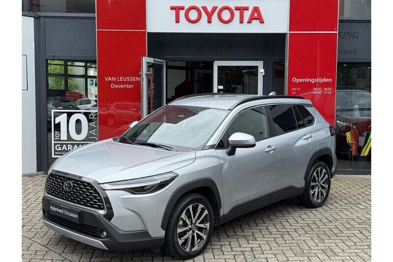 Gebruikt 2024 Toyota Corolla Cross Style SUV | € 36.499 - Afbeelding 1/1