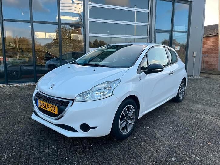Gebruikt 2013 Peugeot 208 Hatchback | € 3.250 (Goede deal) - Afbeelding 1/1