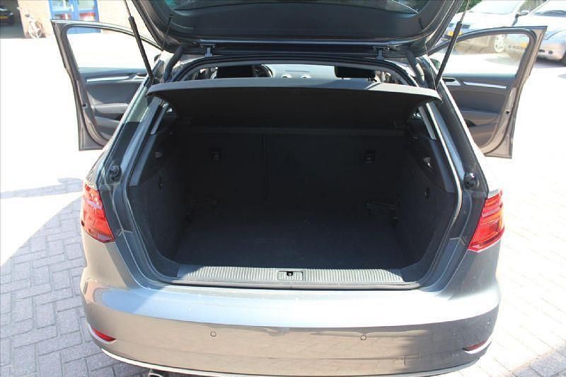 Occasion Audi A3 Sportback 116 PK (85 kW) 2019 Grijs Hatchback