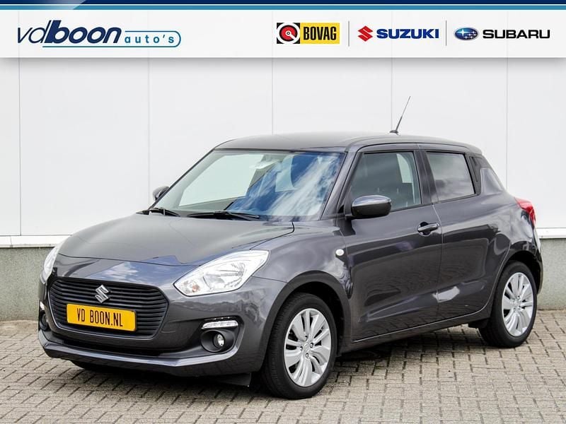 Grijs Gebruikt 2019 Suzuki Swift Hatchback | € 17.780 (Eerlijke prijs) - Afbeelding 1/4