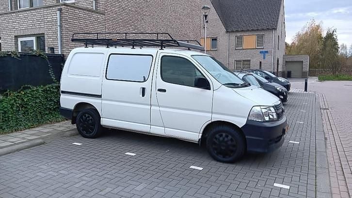 Gebruikt 2009 Toyota HiAce Van | € 5.999 (Eerlijke prijs) - Afbeelding 1/4