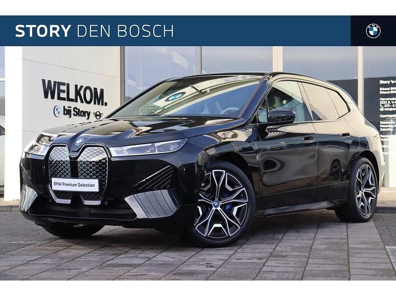 Zwart, metallic lak Gebruikt 2025 BMW iX Executive SUV | € 84.950 - Afbeelding 1/4