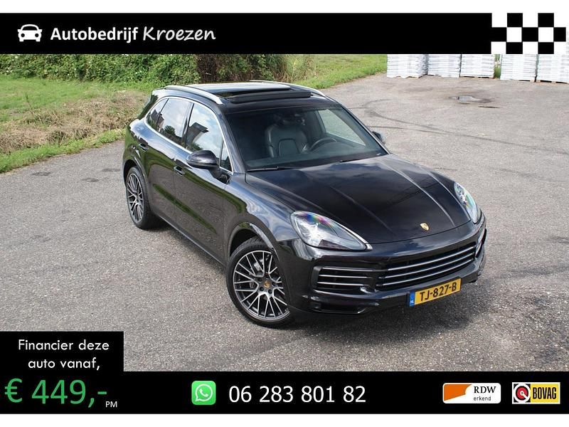 Zwart Gebruikt 2018 Porsche Cayenne SUV | € 47.445 (Super prijs) - Afbeelding 1/4