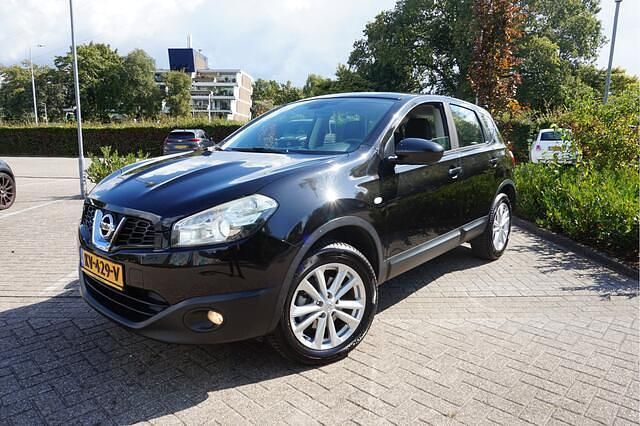 Zwart Gebruikt 2010 Nissan Qashqai Acenta SUV | € 6.945 (Eerlijke prijs) - Afbeelding 1/4