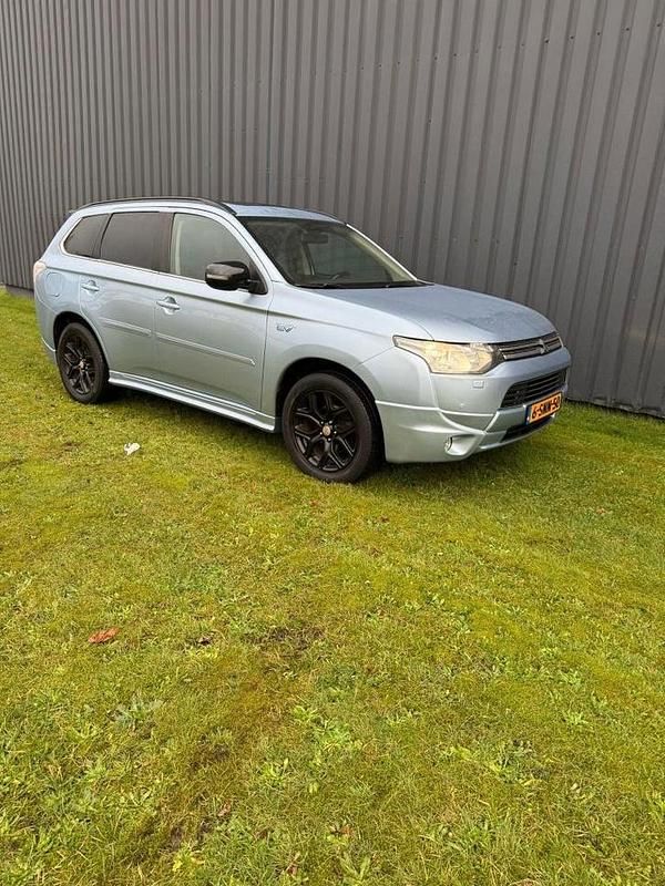 Occasion 2013 Mitsubishi Outlander SUV | € 6.950 (Eerlijke prijs) - Afbeelding 1/4