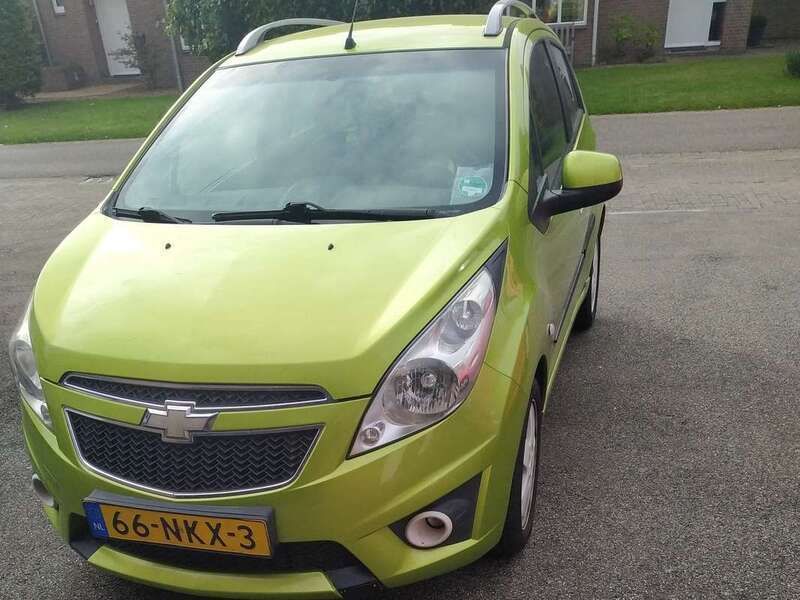 Groen Gebruikt 2010 Chevrolet Spark LT Hatchback | € 2.700 (Eerlijke prijs) - Afbeelding 1/4
