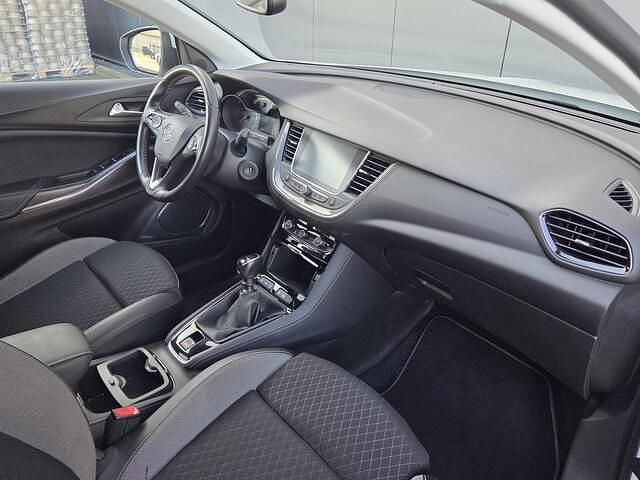 Occasion Opel Grandland X Business 131 PK (96 kW) 2019 Wit SUV