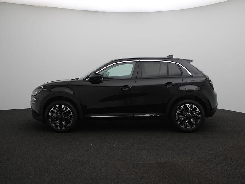 Occasion Fiat 600 La Prima 146 PK (107 kW) 2025 Zwart SUV