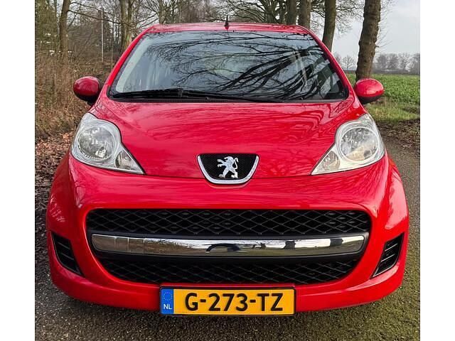 Occasion Peugeot 107 68 PK (50 kW) 2009 Rood Hatchback