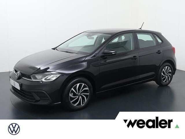 Zwart Occasion 2024 VW Polo Life Hatchback | € 18.940 (Goede deal) - Afbeelding 1/4