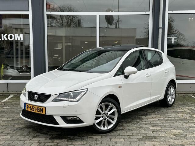 Wit Gebruikt 2017 Seat Ibiza FR Hatchback | € 12.740 (Eerlijke prijs) - Afbeelding 1/4