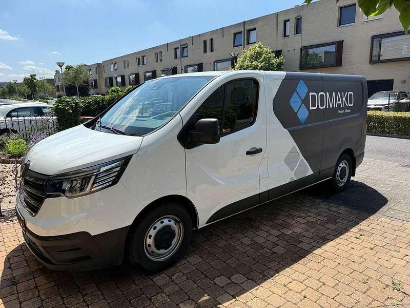 Gebruikt 2023 Renault Trafic Komfort Van | € 20.000 (Goede deal) - Afbeelding 1/4