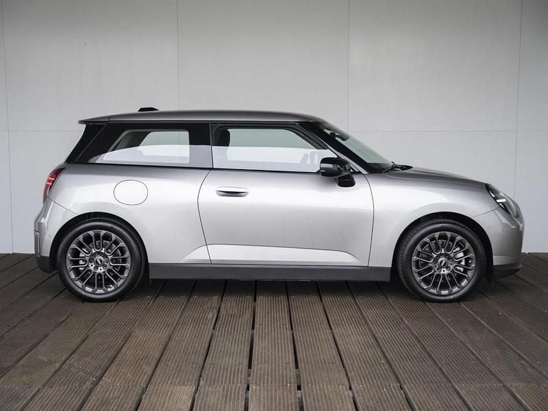 Occasion Mini Cooper 11 kW (15 PK) 2025 Grijs Hatchback
