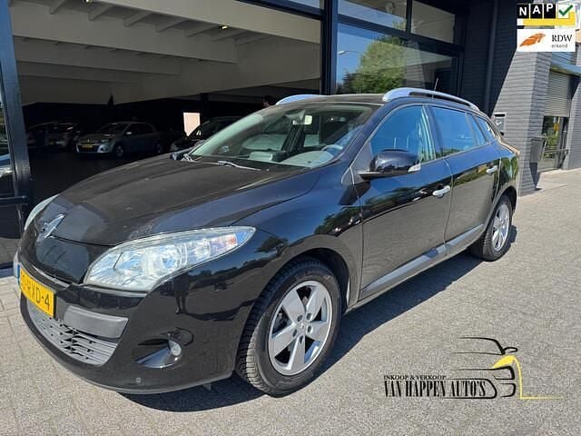 Zwart Gebruikt 2011 Renault Mégane GrandTour Dynamique Stationwagen | € 2.950 (Eerlijke prijs) - Afbeelding 1/4