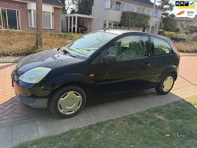 Occasion Ford Fiesta 69 PK (50 kW) 2003 Zwart Hatchback