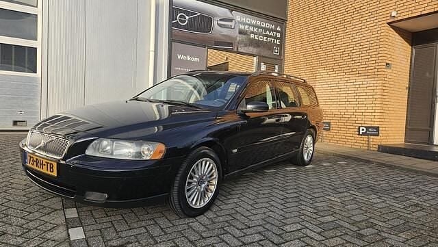 Occasion Volvo V70 Momentum 210 PK (154 kW) 2005 Zwart Stationwagen