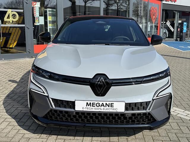 Nieuw Renault Megane E-Tech Esprit Alpine 160 kW (218 PK) 2026 Grijs Hatchback