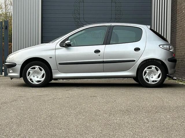 Occasion Peugeot 206 109 PK (80 kW) 2001 Grijs Hatchback