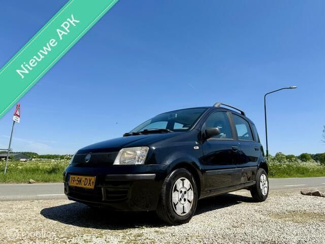 Zwart Occasion 2006 Fiat Panda Young Hatchback | € 1.295 (Eerlijke prijs) - Afbeelding 1/4