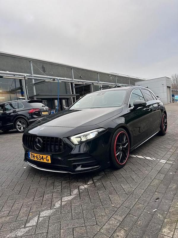 Gebruikt 2018 Mercedes A200 | € 22.799 (Goede deal) - Afbeelding 1/4