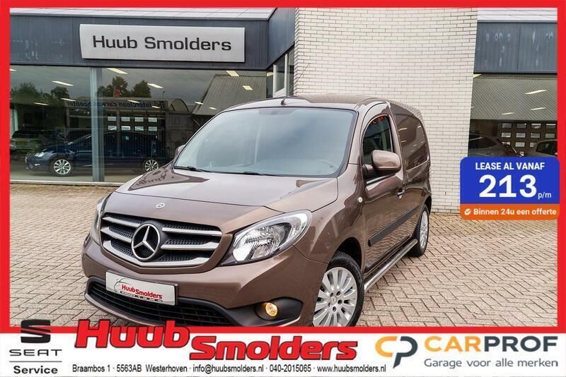 Bruin Gebruikt 2020 Mercedes Citan 108 Van | € 13.954 - Afbeelding 1/4