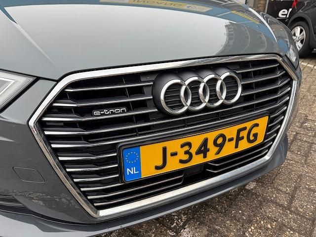 Occasion Audi A3 Sportback e-tron Sport 150 PK (110 kW) 2020 Grijs Hatchback