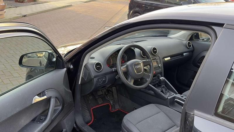 Occasion Audi A3 Attraction 105 PK (77 kW) 2008 Zwart Hatchback