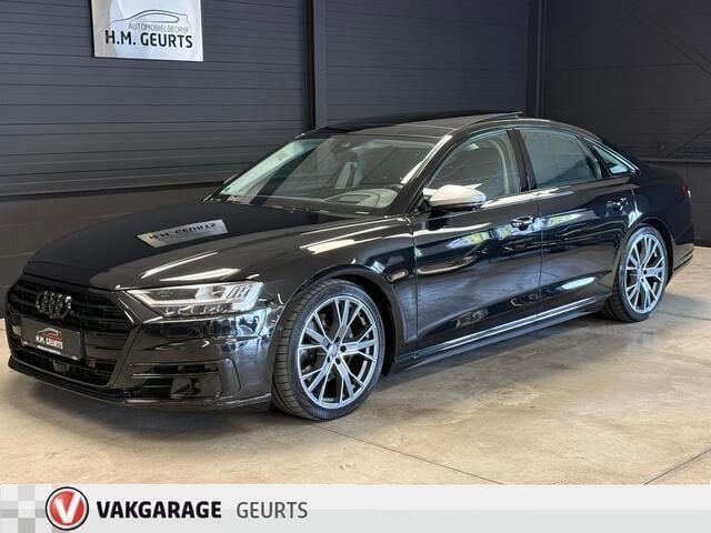 Zwart Gebruikt 2018 Audi A8 Sedan | € 49.845 (Goede deal) - Afbeelding 1/4