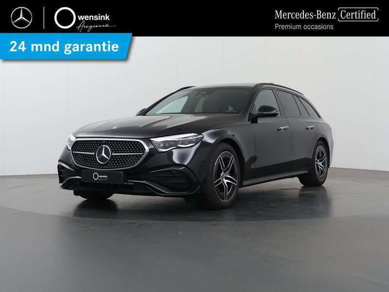 Zwart, metallic lak Gebruikt 2024 Mercedes E300 AMG line Stationwagen | € 64.850 - Afbeelding 1/4