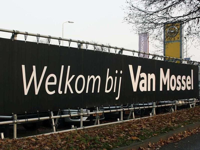 Wit Occasion 2024 Fiat 500e Urban Hatchback | € 16.940 (Eerlijke prijs) - Afbeelding 1/1