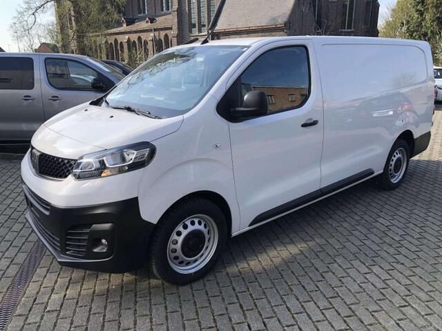 Wit Gebruikt 2023 Fiat Scudo Van | € 28.435 - Afbeelding 1/4