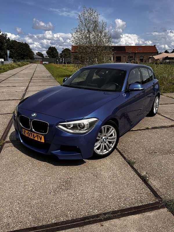 Blauw Gebruikt 2012 BMW 116 M Sport Hatchback | € 6.800 (Goede deal) - Afbeelding 1/4
