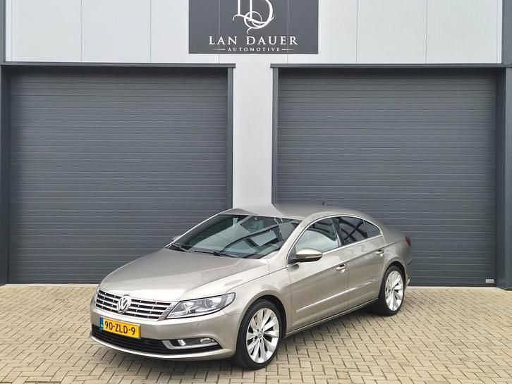Bruin Gebruikt 2014 VW CC Sedan | € 14.950 (Iets duurder) - Afbeelding 1/4