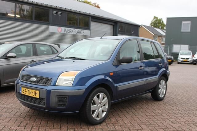 Blauw Gebruikt 2006 Ford Fusion MPV | € 2.450 (Eerlijke prijs) - Afbeelding 1/4