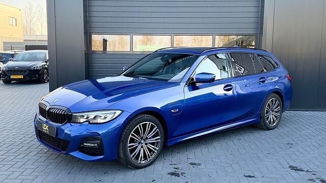 Occasion BMW 330 M Sport 184 PK (135 kW) 2021 Blauw Stationwagen