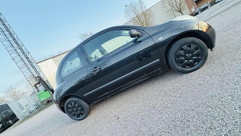 Occasion Nissan Micra Visia 65 PK (47 kW) 2003 Zwart Hatchback