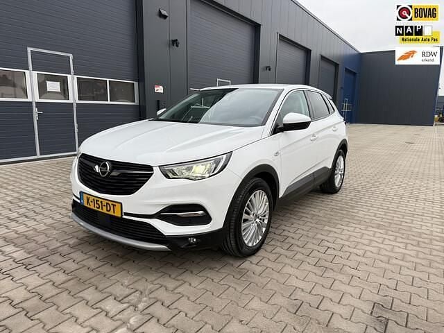 Wit (metallic) Gebruikt 2020 Opel Grandland X Innovation SUV | € 15.850 (Super prijs) - Afbeelding 1/4